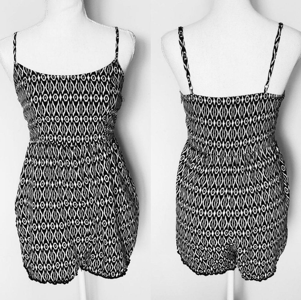 Rue 21 Romper Sz. S